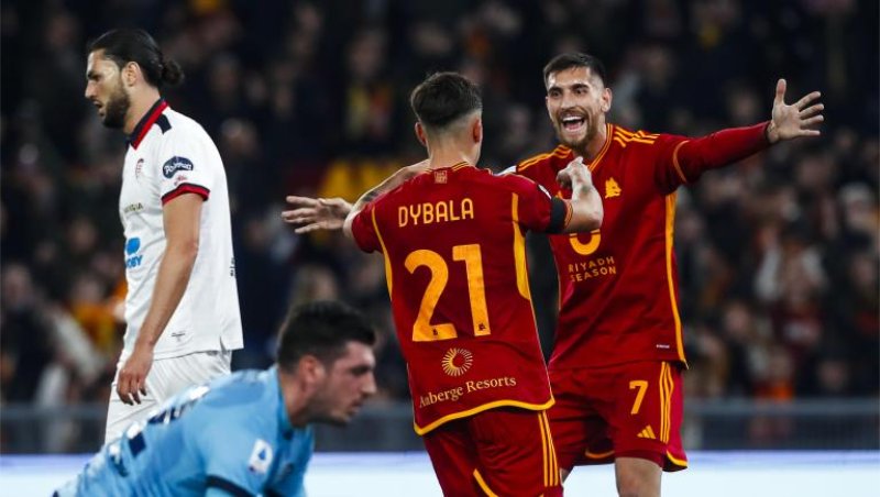 AS Roma được đánh giá cao hơn Cagliari